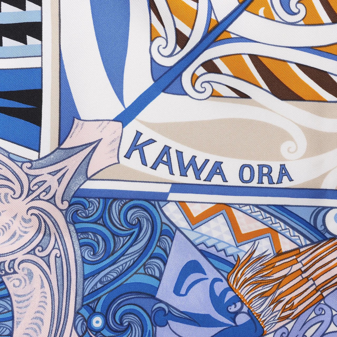 Hermès Carré 90 "Kawaora" Silk handkerchief in Blue Blauw