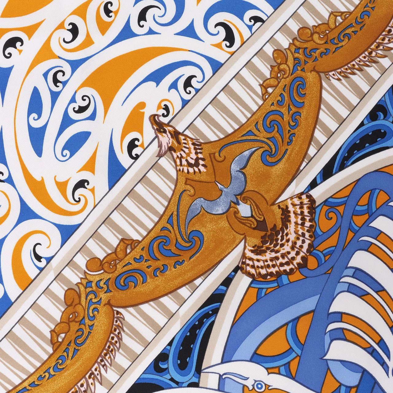 Hermès Carré 90 "Kawaora" Silk handkerchief in Blue Blauw