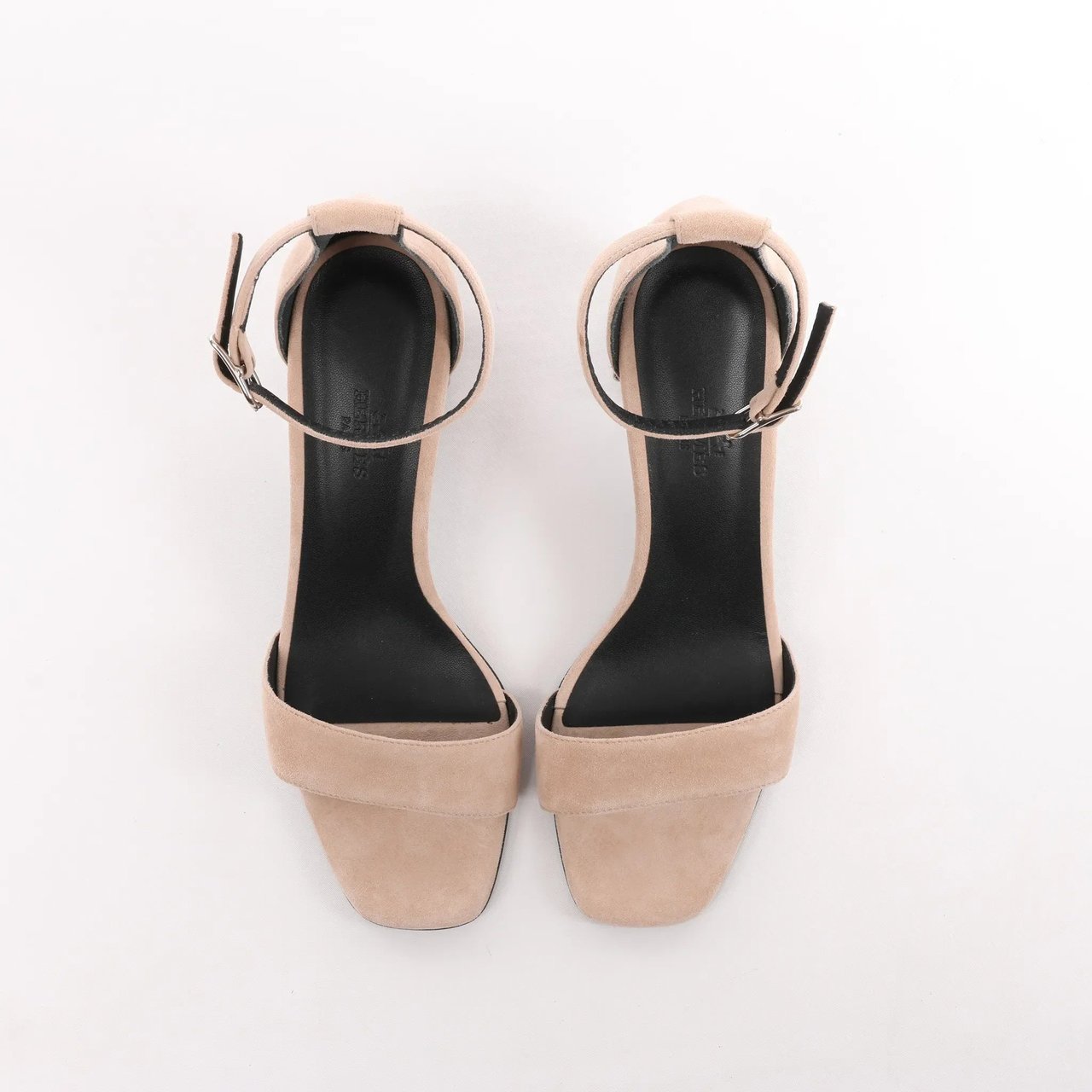 Hermès HERMES Glam Chaîne d'Ancre Suede Sandals in Beige, Size 37 EU Beige