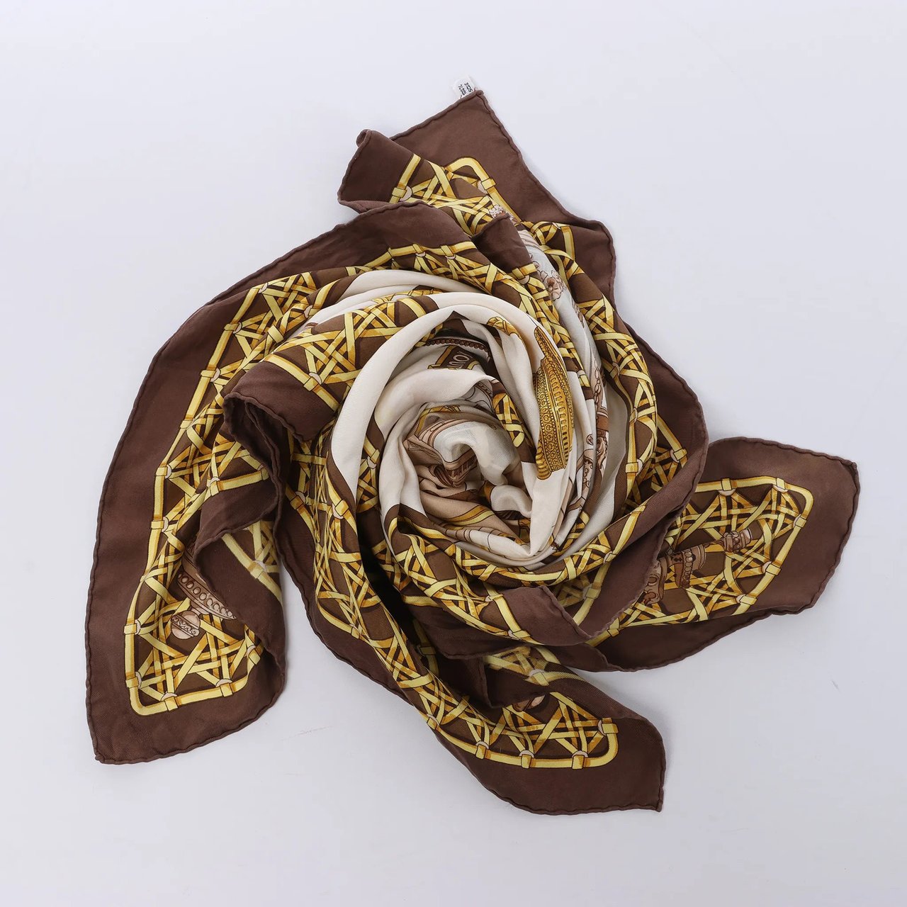 Hermès Carré 90 "FEUX DE ROUTE" Silk handkerchief in Brown Bruin