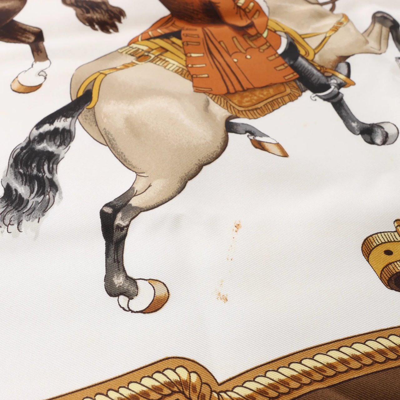 Hermès Carré 90 "REPRISE" Silk handkerchief in Brown Bruin