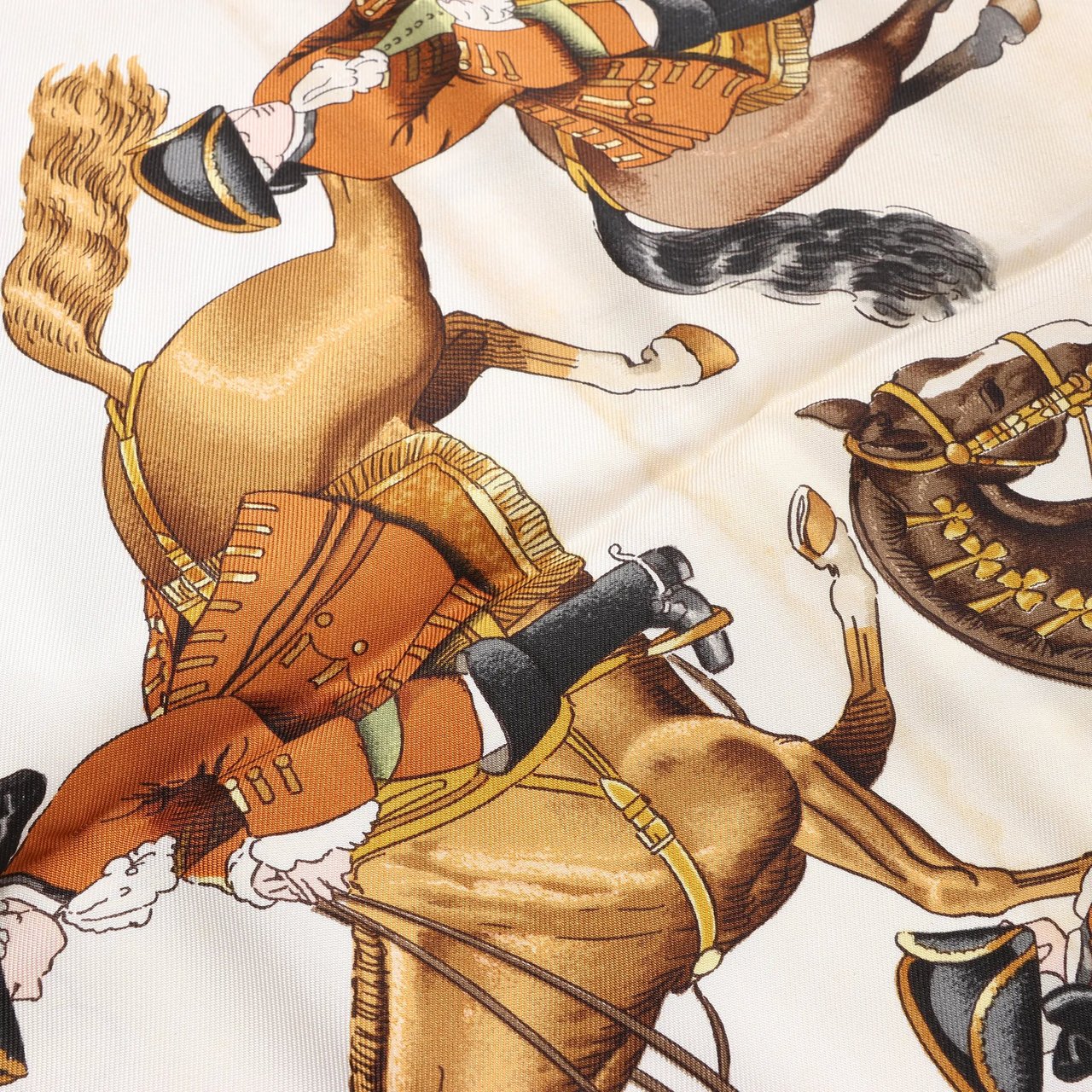 Hermès Carré 90 "REPRISE" Silk handkerchief in Brown Bruin