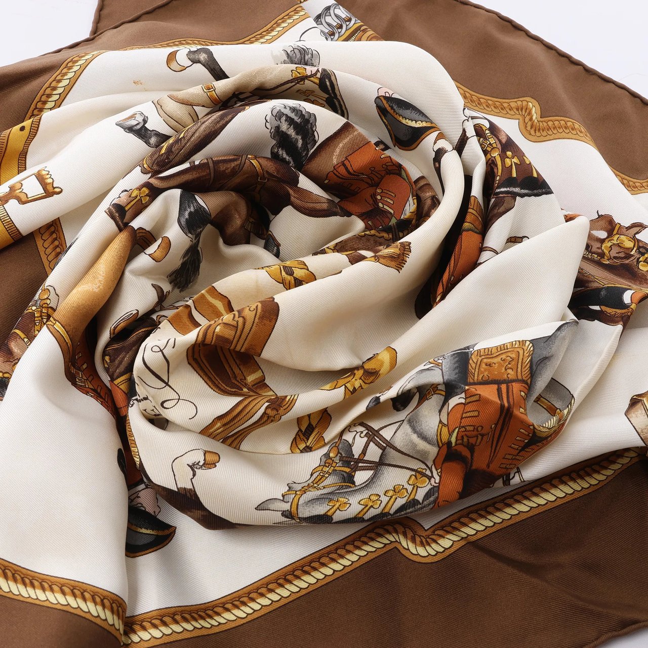 Hermès Carré 90 "REPRISE" Silk handkerchief in Brown Bruin