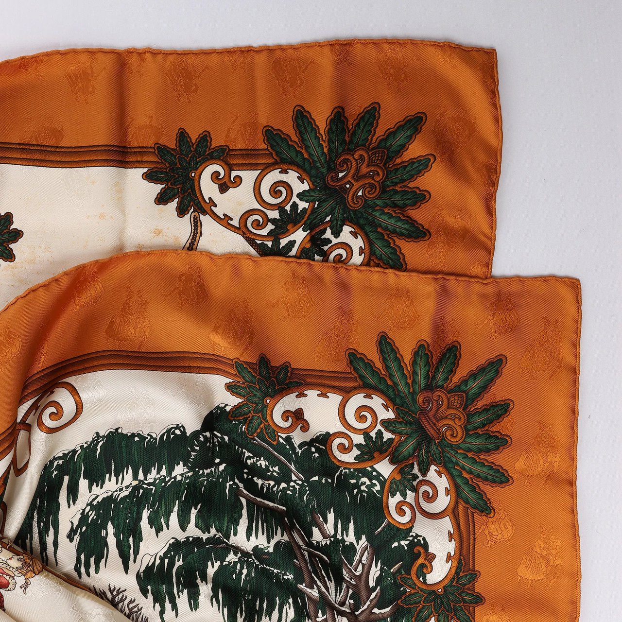 Hermès Carré 90 "Joies d’Hiver" Silk handkerchief in Brown Bruin