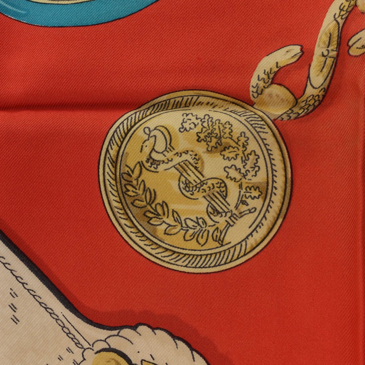 Hermès Carré 90 "Epaulettes" Silk handkerchief in Red Divers