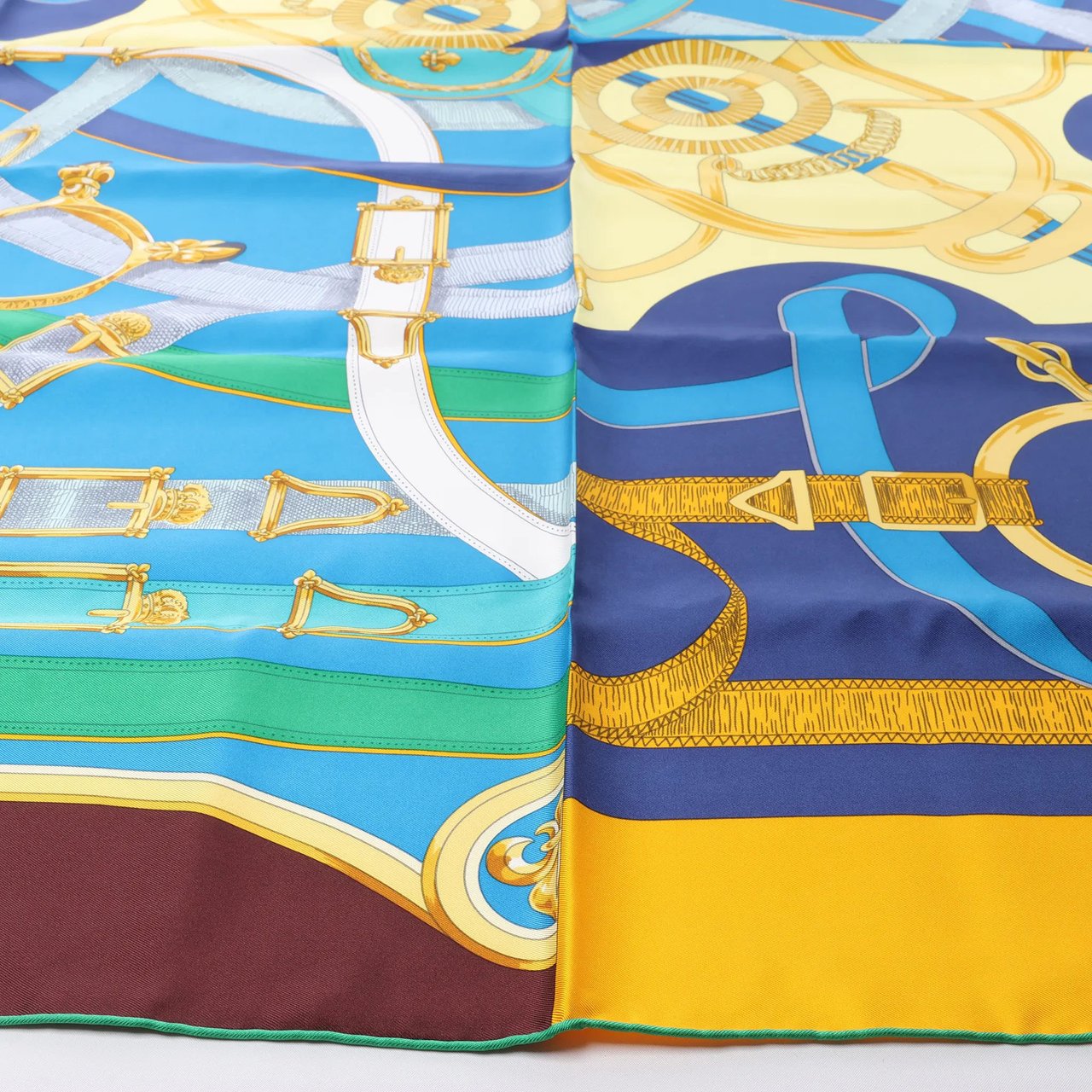 Hermès Carré 140 "Eperon d'Or" Silk handkerchief in Blue x Brown Divers