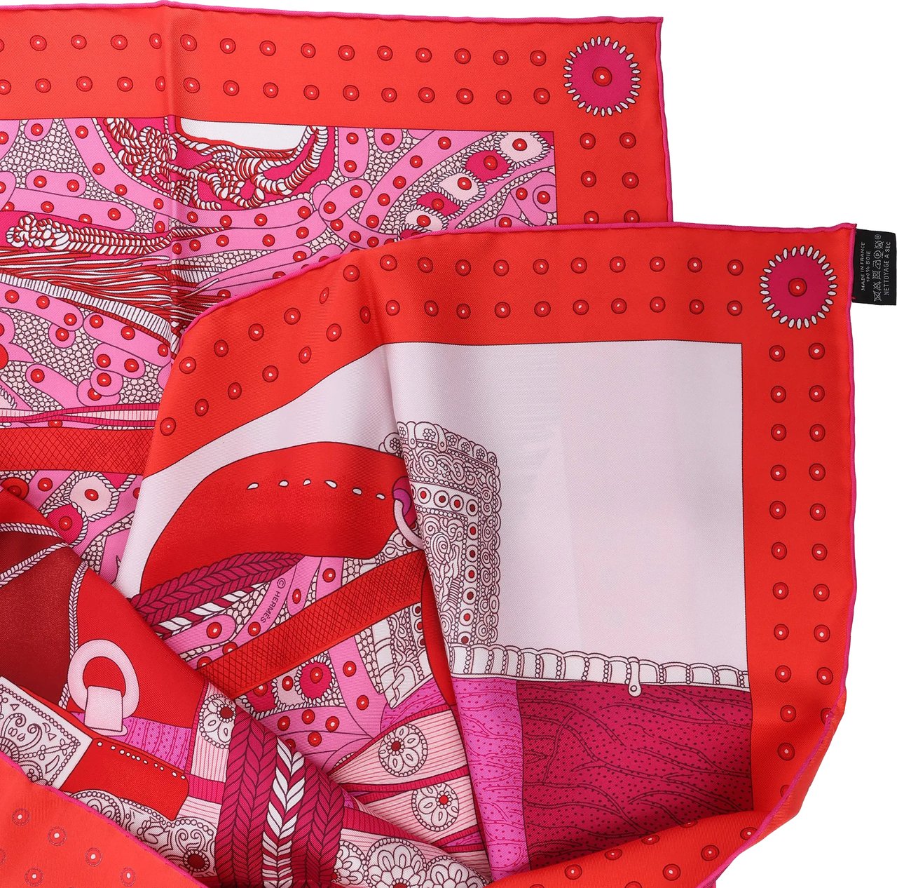 Hermès Carré 90 "SELLE DE DIGNITAIRE" Silk handkerchief in Pink Roze