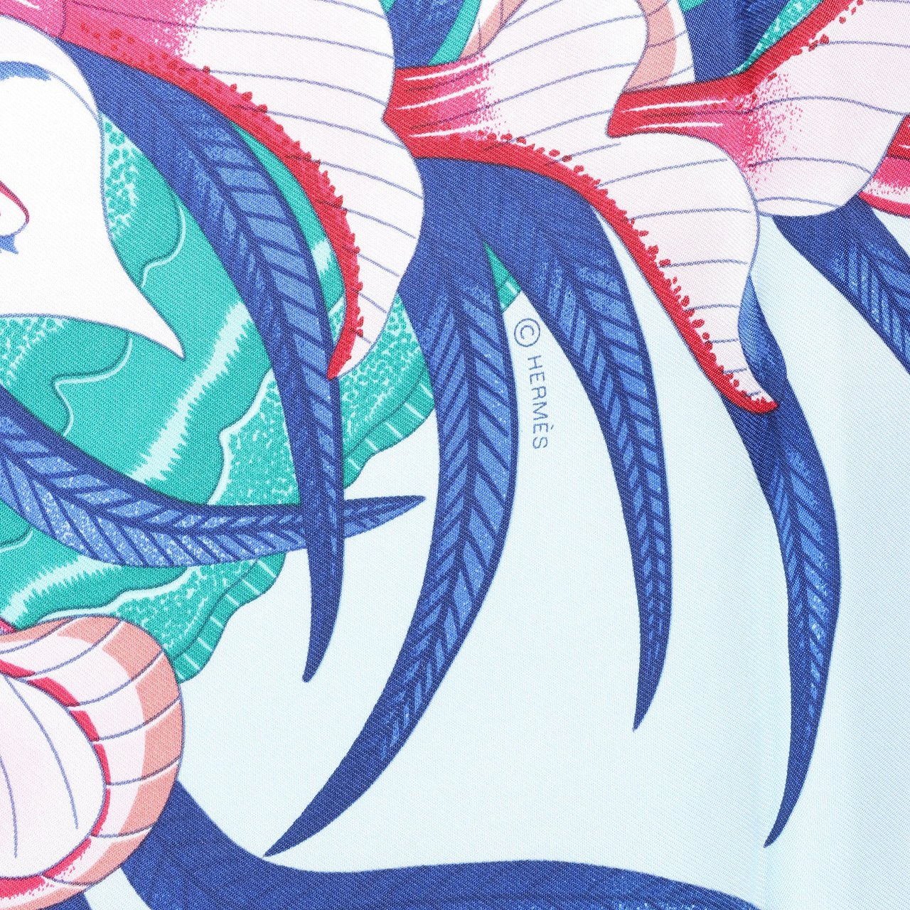 Hermès Carré 90 "LA MARCHE Du ZAMBEZE" Silk handkerchief in Blue Blauw