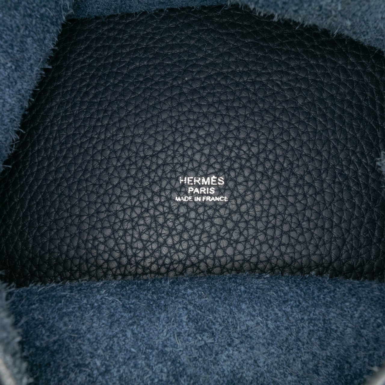 Hermès Clemence Picotin Lock 22 Blauw