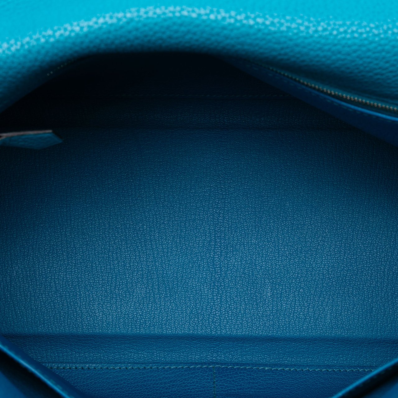 Hermès Togo Amazon Kelly II Retourne 32 Blauw