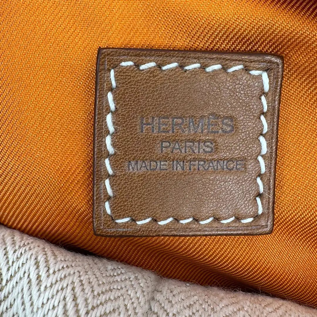Hermès Hermès Housse De Voyage MM Travel Silk Cushion Cover Orange / unworn Oranje