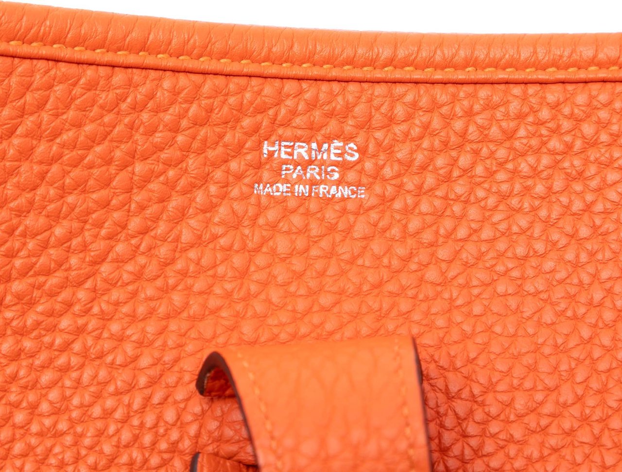 Hermès Clemence Evelyne III GM Oranje