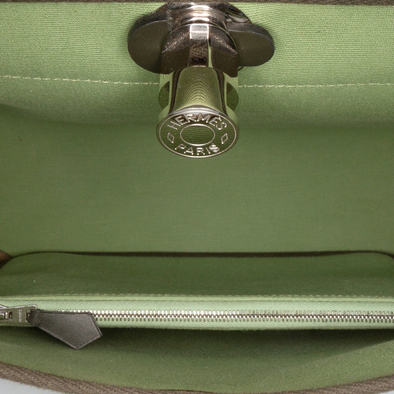 Hermès Toile Herbag Zip 31 Groen
