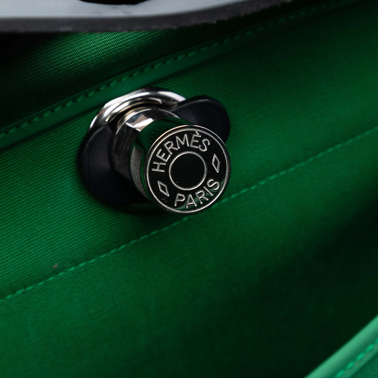 Hermès Toile Herbag Zip 31 Groen