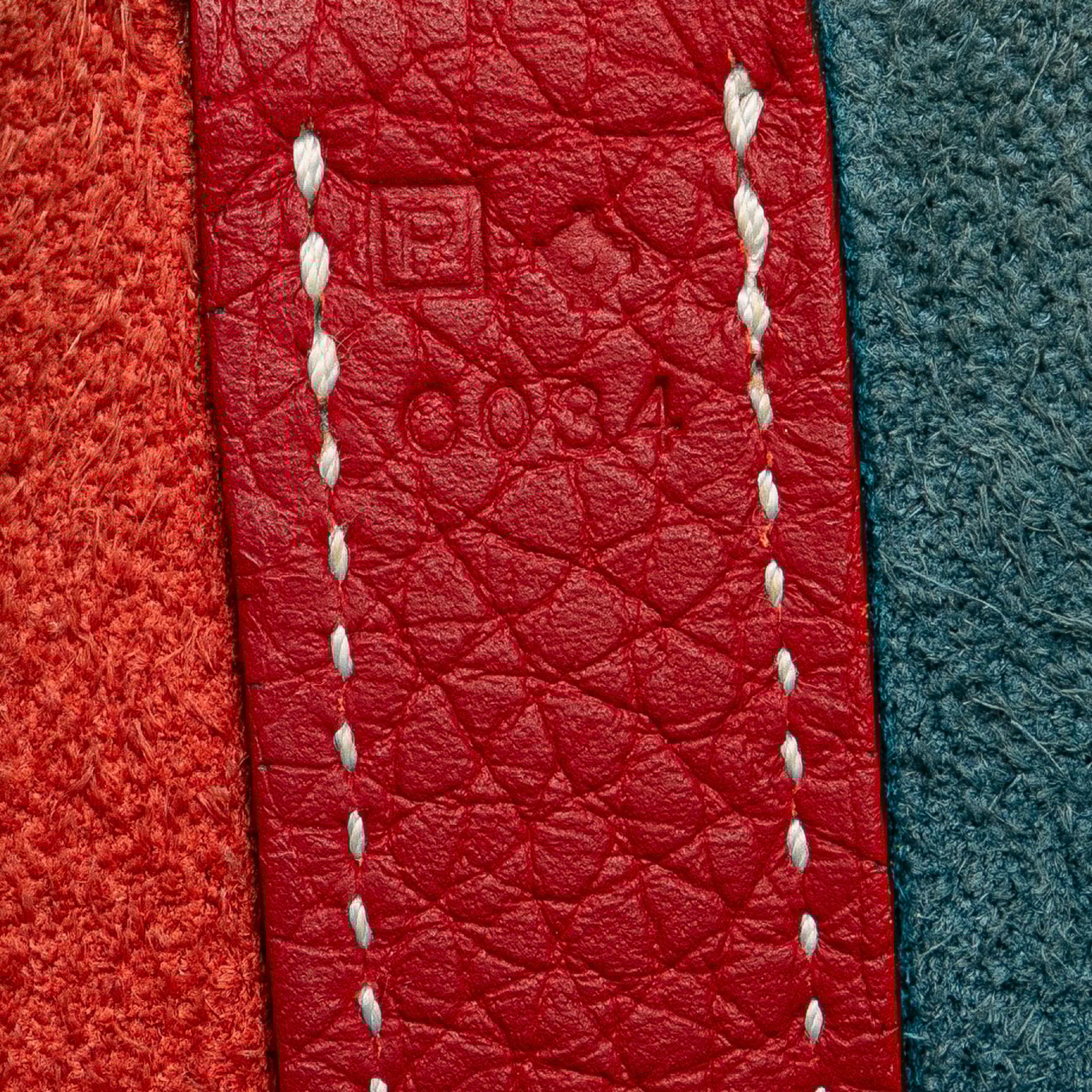 Hermès Bicolor Clemence Picotin Lock 22 Blauw