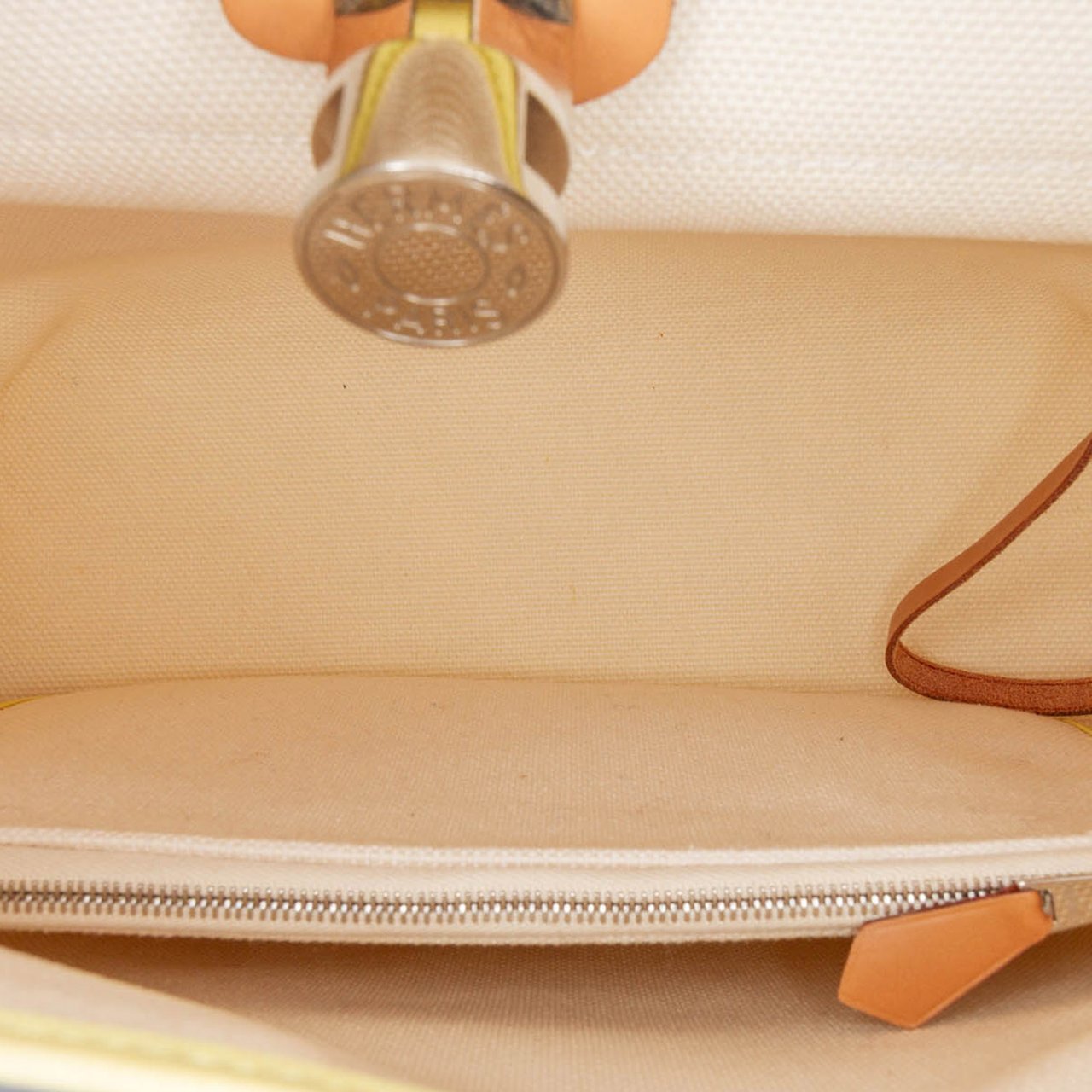 Hermès Toile Herbag Zip 31 Bruin