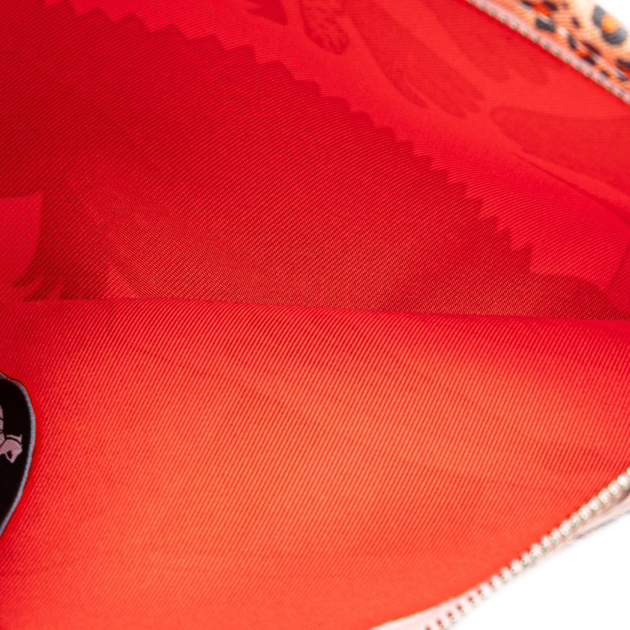 Hermès Silk La Marche Du Zambeze Silky City Pouch Roze