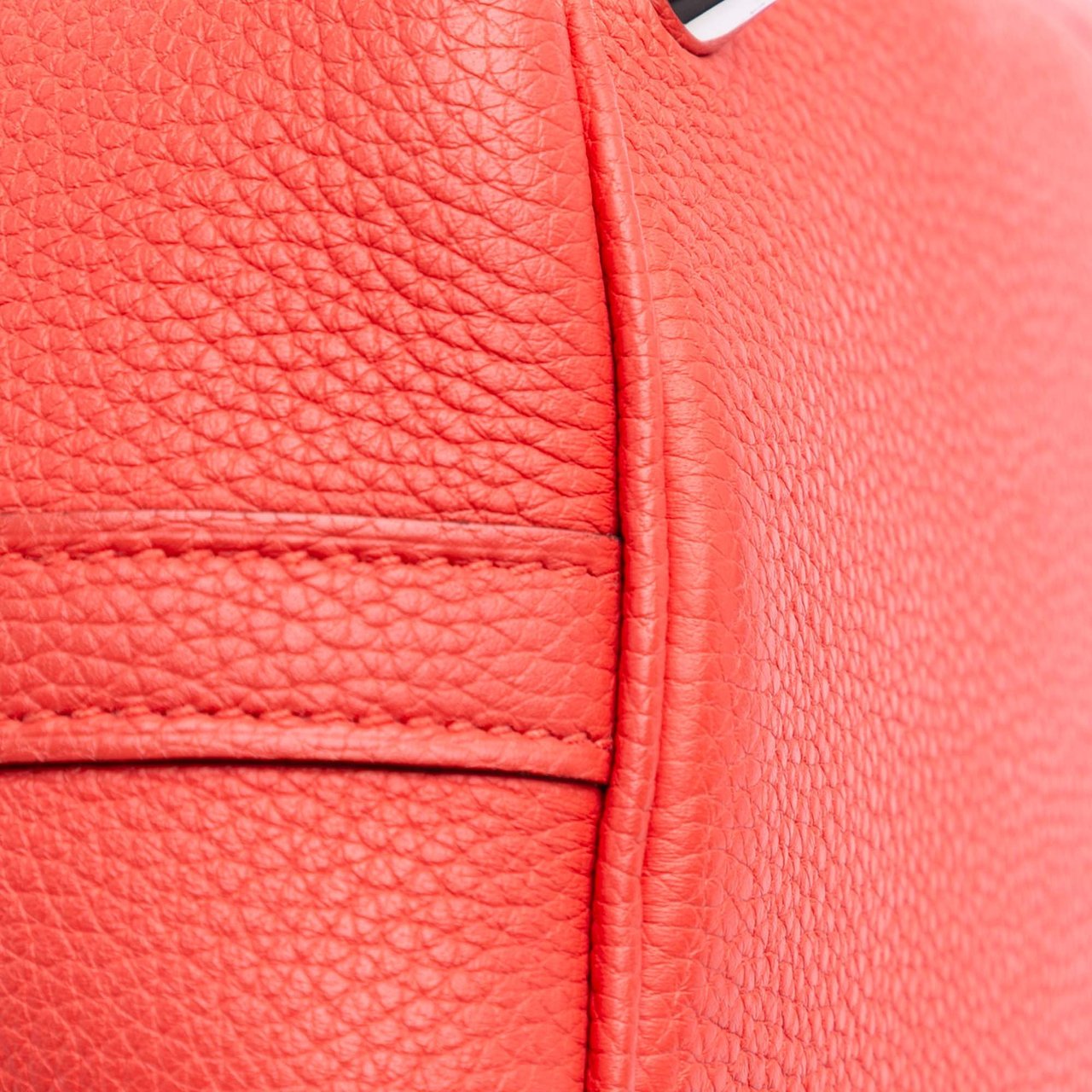 Hermès Clemence Picotin Lock 18 Rood