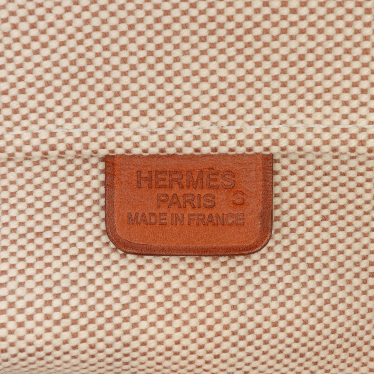 Hermès Toile H Plume Quadrige au Fil Steeple 31 Bruin