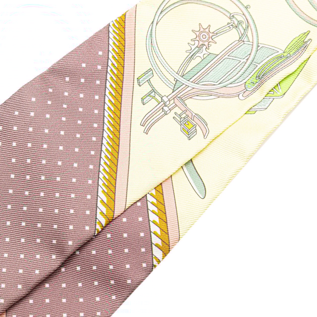 Hermès Les Voitures a Transformation Twilly Silk Scarf Roze