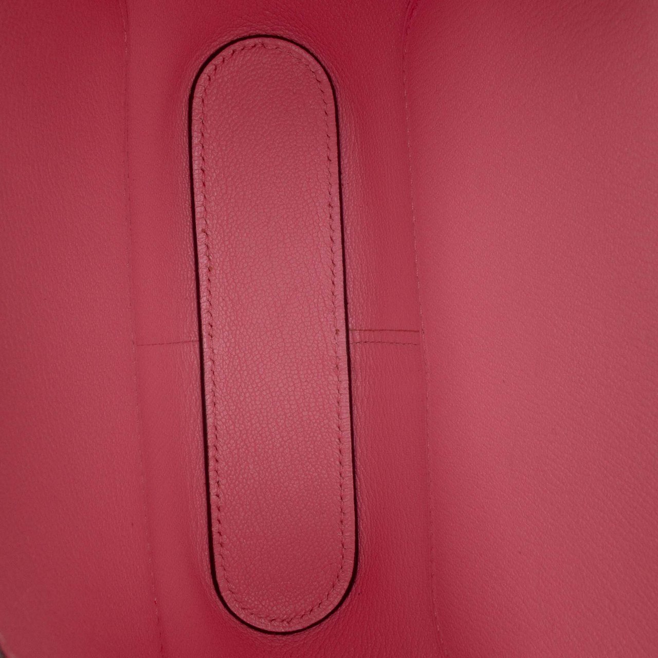 Hermès Chevre Mysore Octogone 23 Oranje