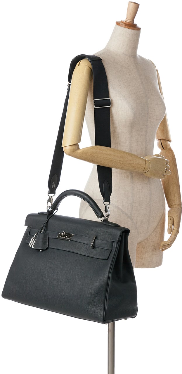 Hermès Togo Maxi Kelly 42 Zwart