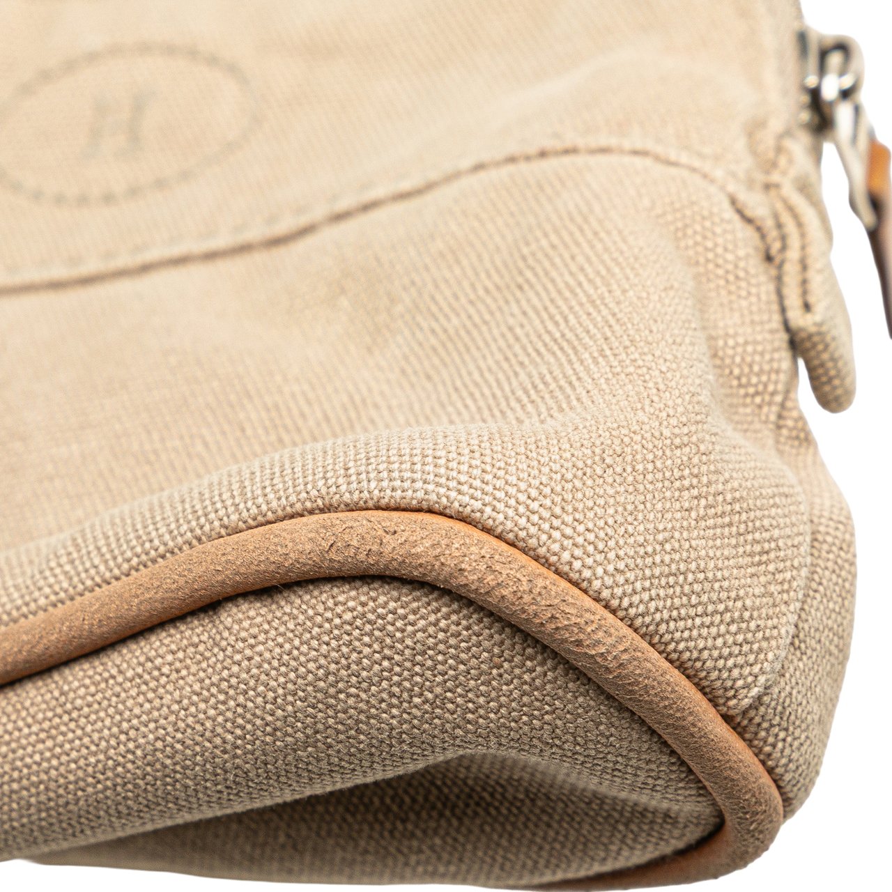 Hermès Mini Canvas Bolide Case Bruin