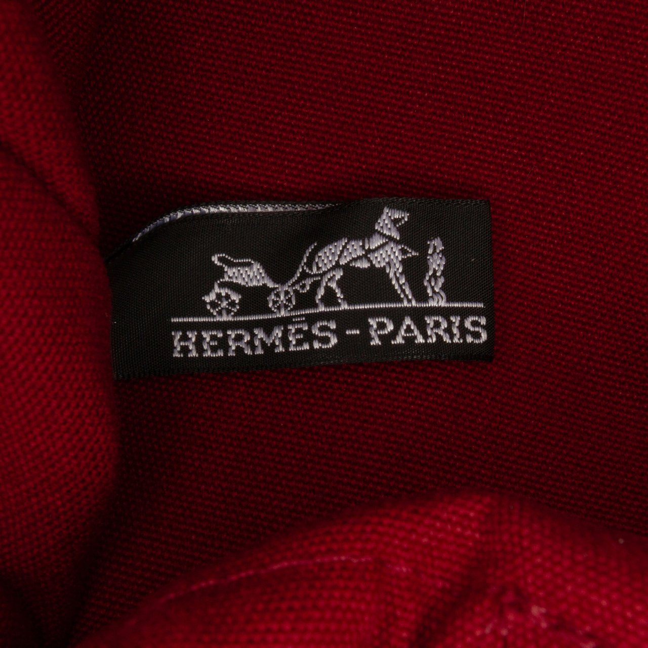 Hermès Canvas Fourre Tout PM Rood