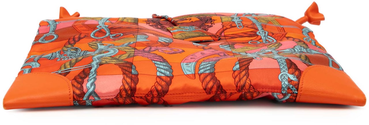 Hermès Silk and Barenia Della Cavalleria Silky City 33 Oranje