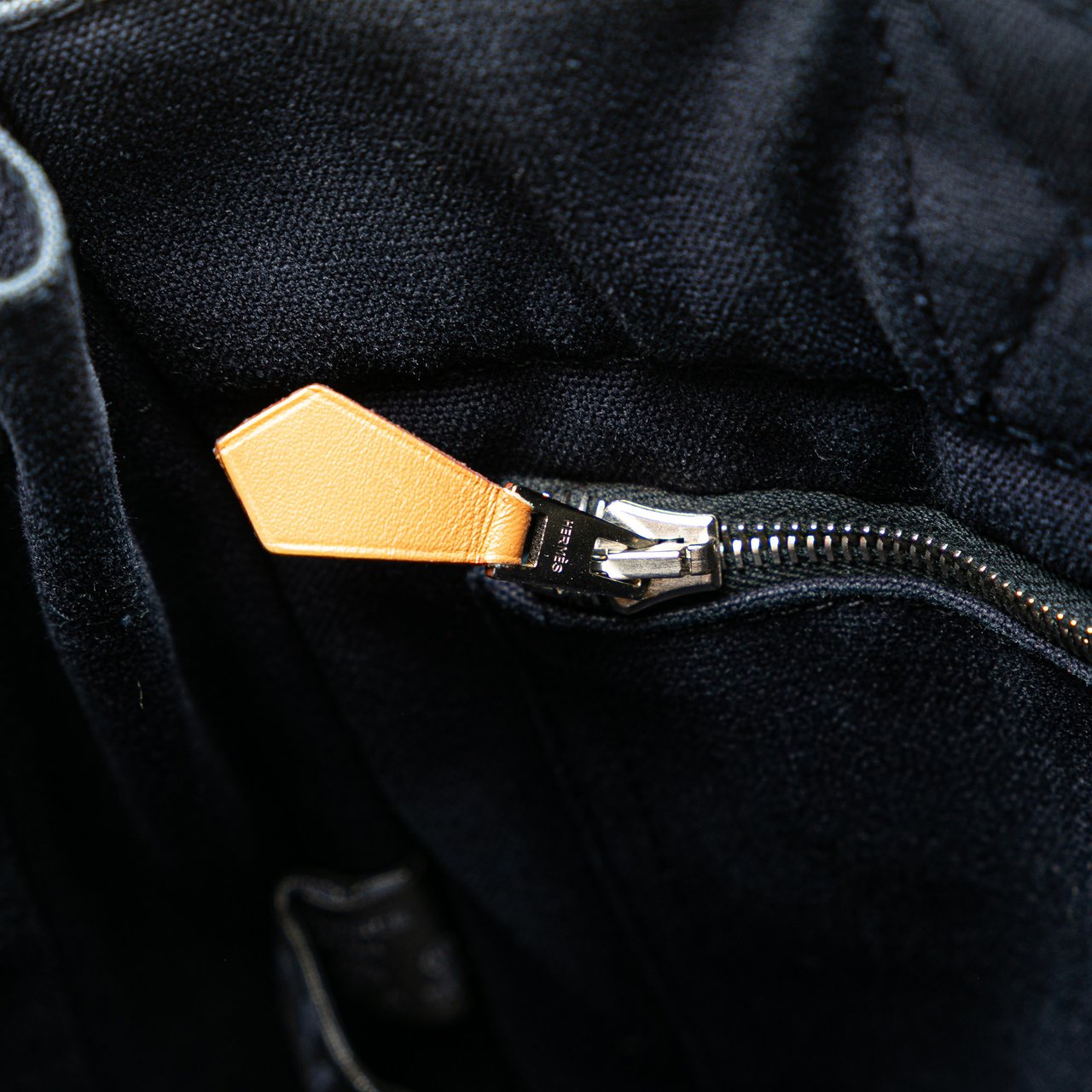 Hermès Canvas Fourre Tout PM Blauw