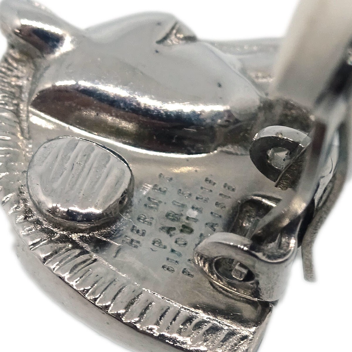 Hermès Hermes Horse Head Clip-On Earrings Metal Zilver