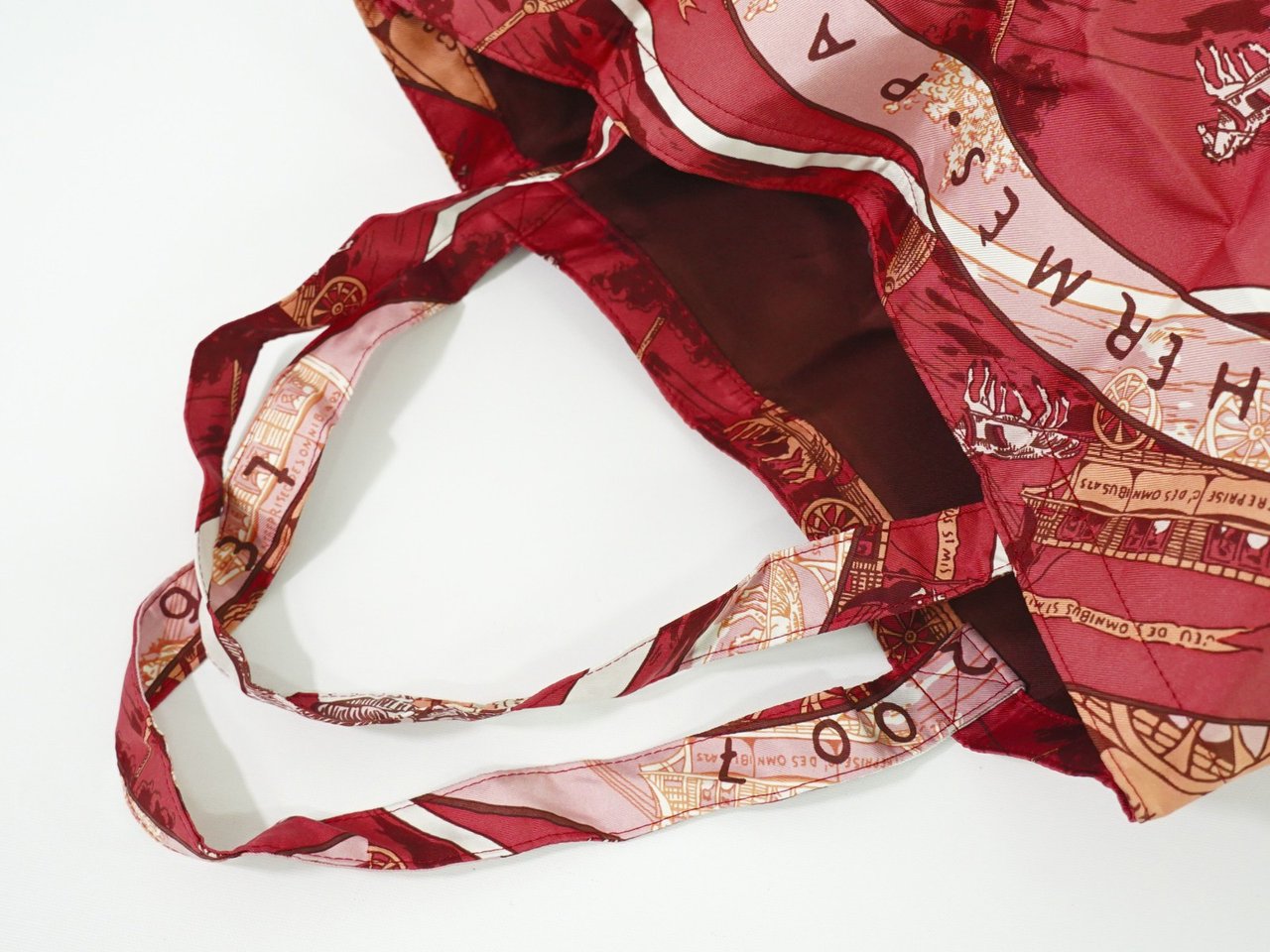 Hermès Hermes Silky Pop Tote Printed Silk Divers