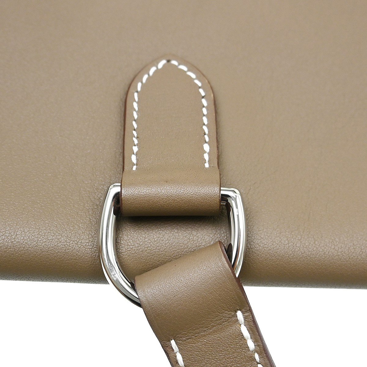 Hermès Hermes Pochenplus Sling Leather Grijs