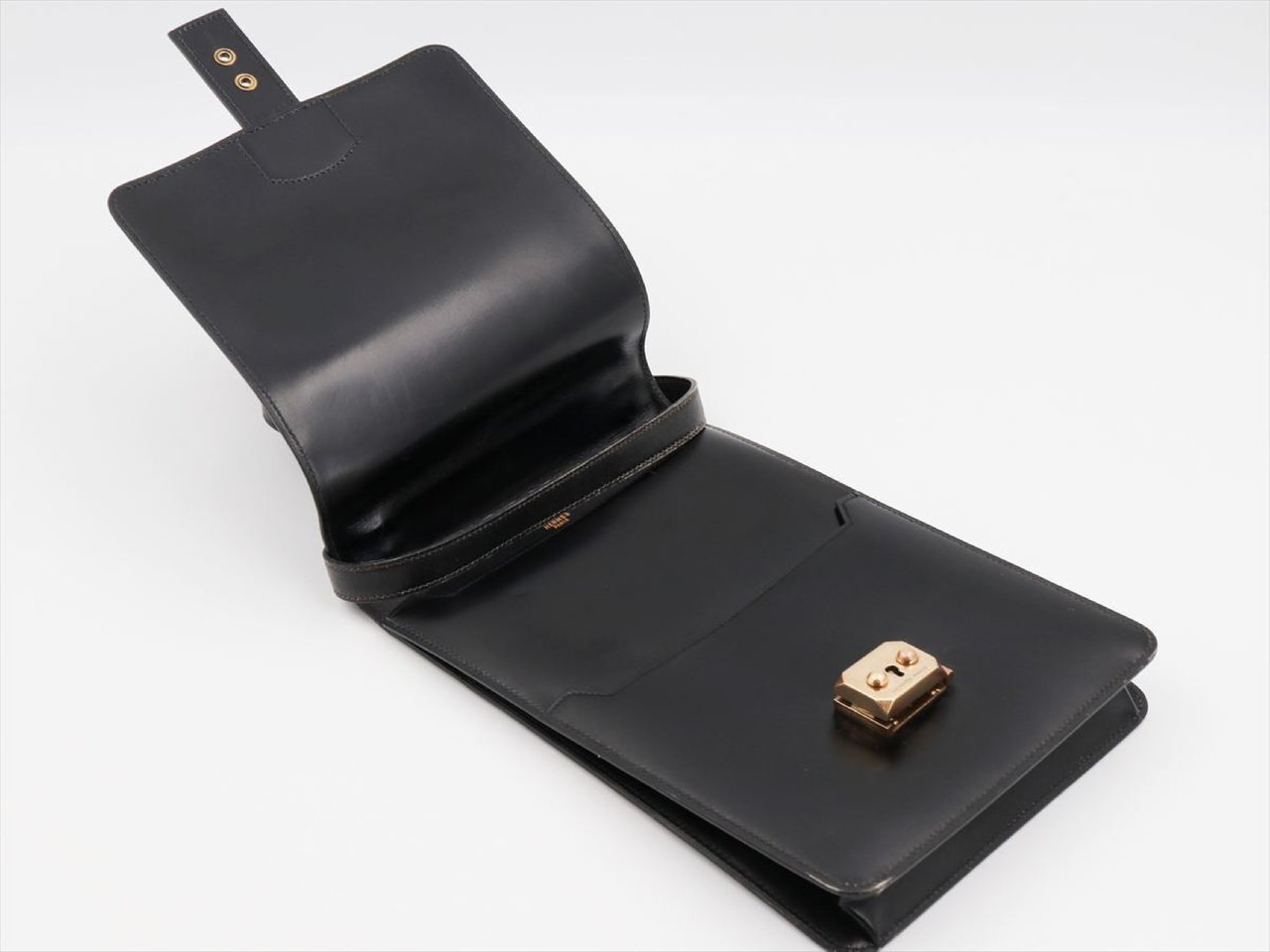 Hermès Hermes Depeche Shoulder Bag Courchevel Zwart