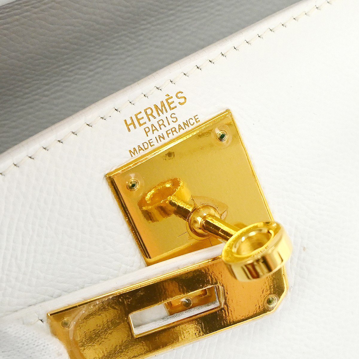 Hermès Hermes Kelly White Epsom with Gold Hardware 28 Wit