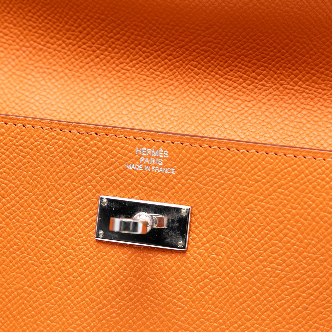 Hermès Epsom Kelly Trifold Long Wallet Oranje