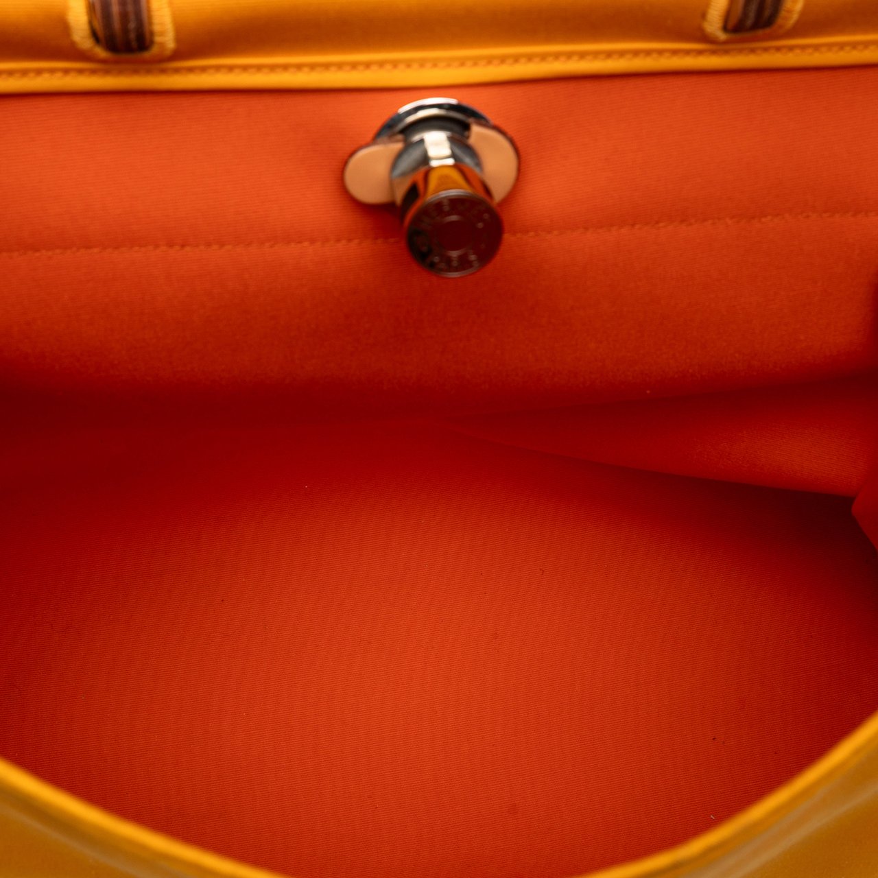 Hermès Toile Herbag Zip 39 Geel