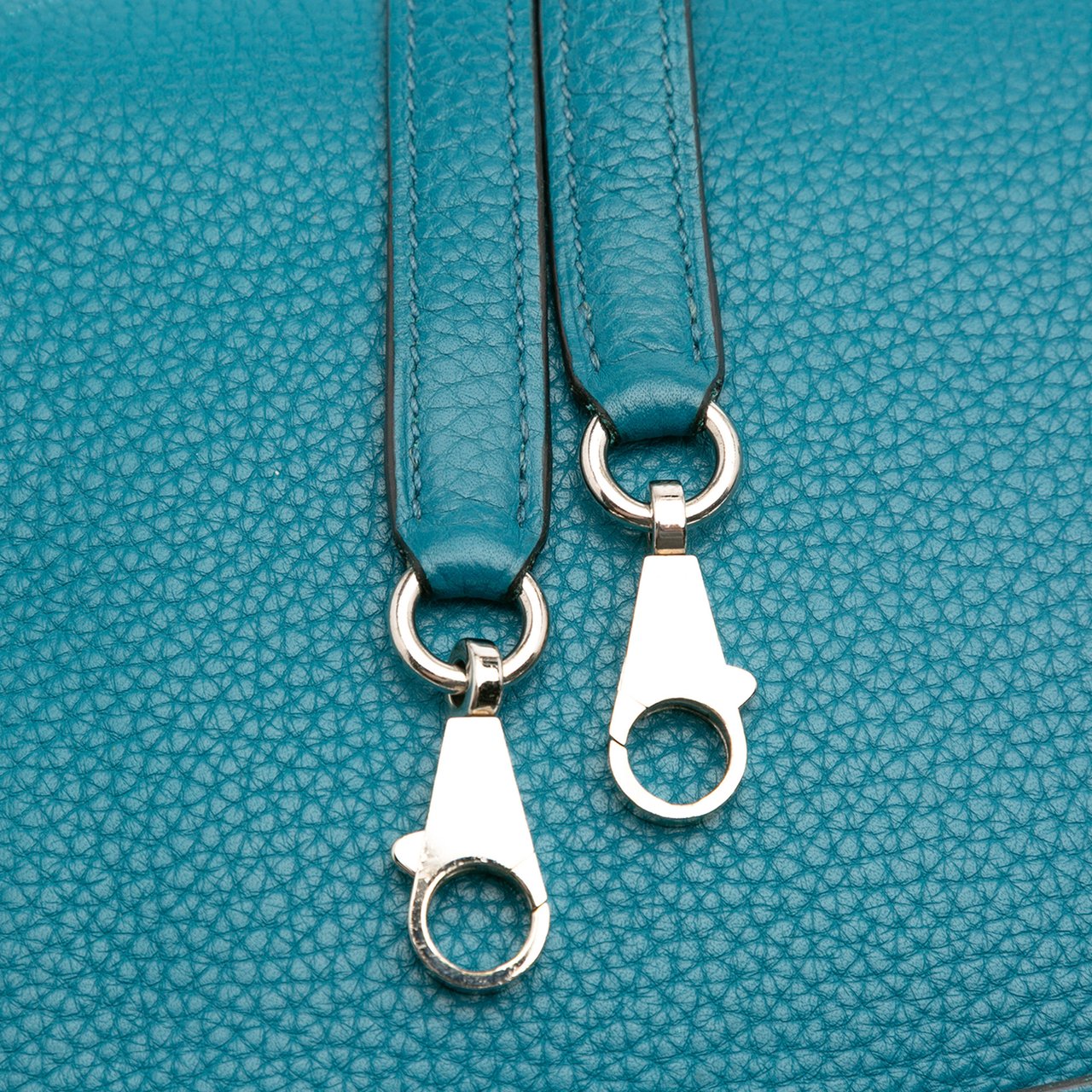 Hermès Clemence Kelly II Retourne 32 Blauw