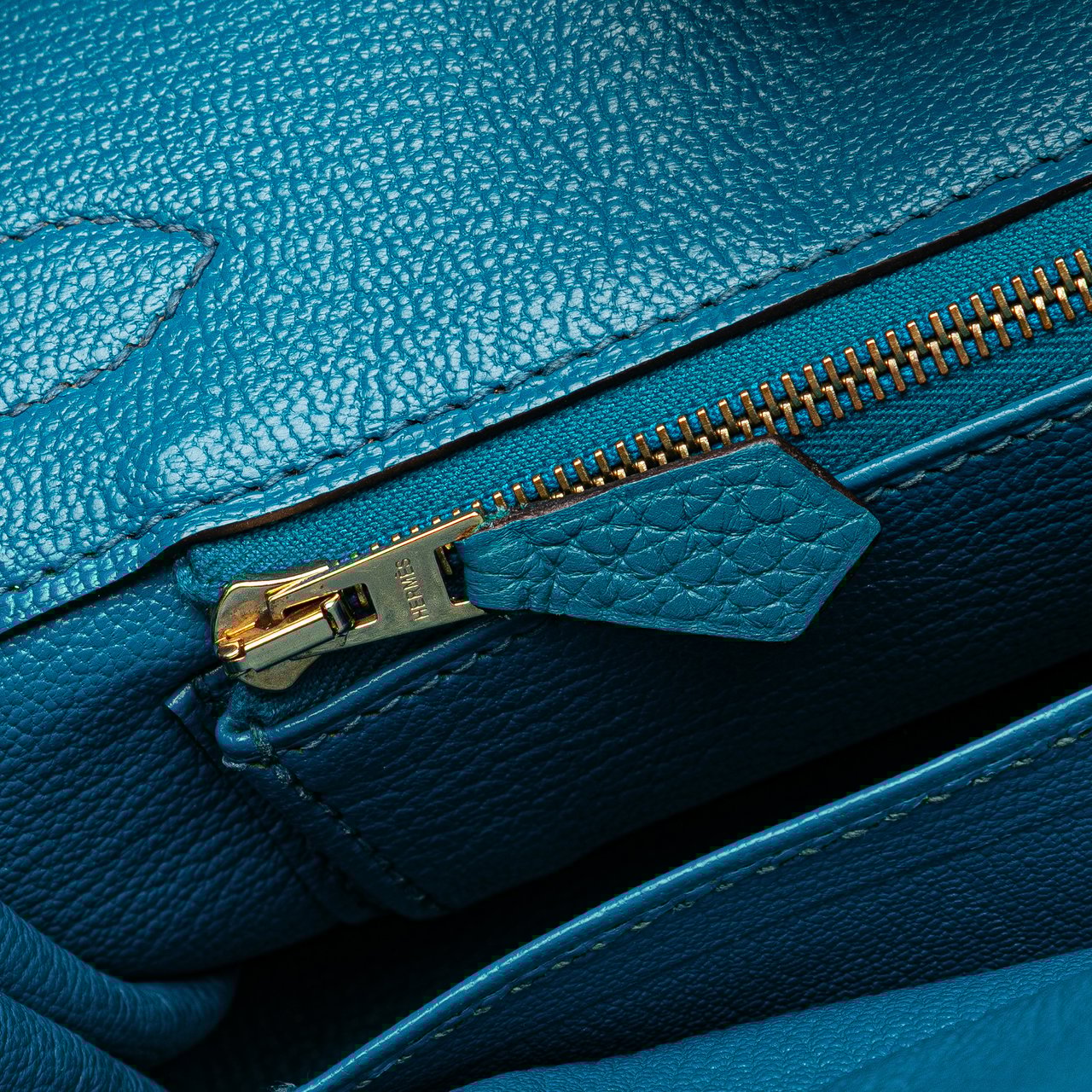 Hermès Clemence Birkin Retourne 30 Blauw