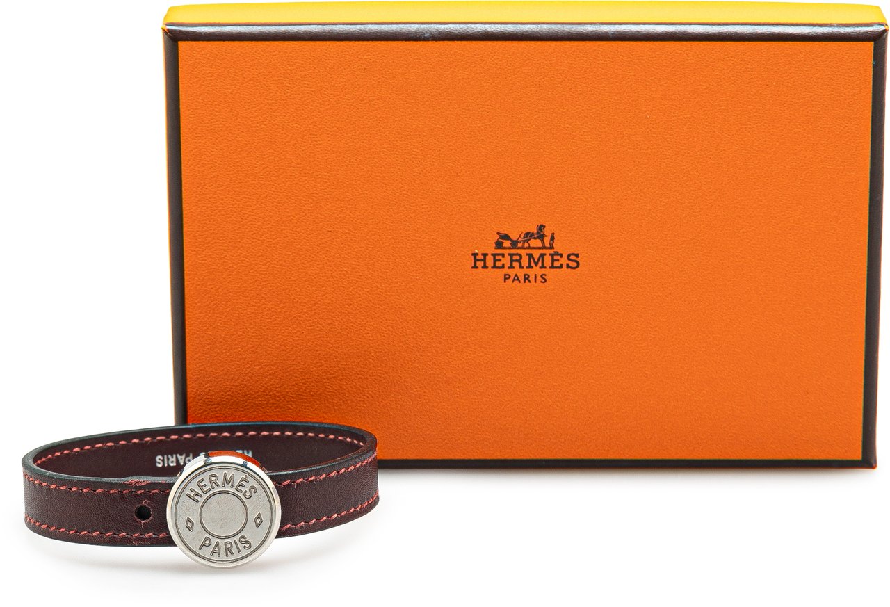 Hermès Leather Clou de Selle Bracelet Bruin