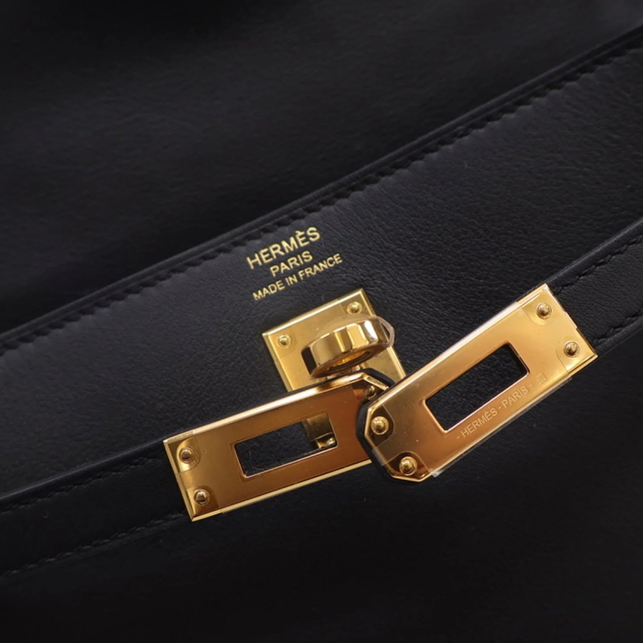 Hermès Swift Kelly Moove Zwart