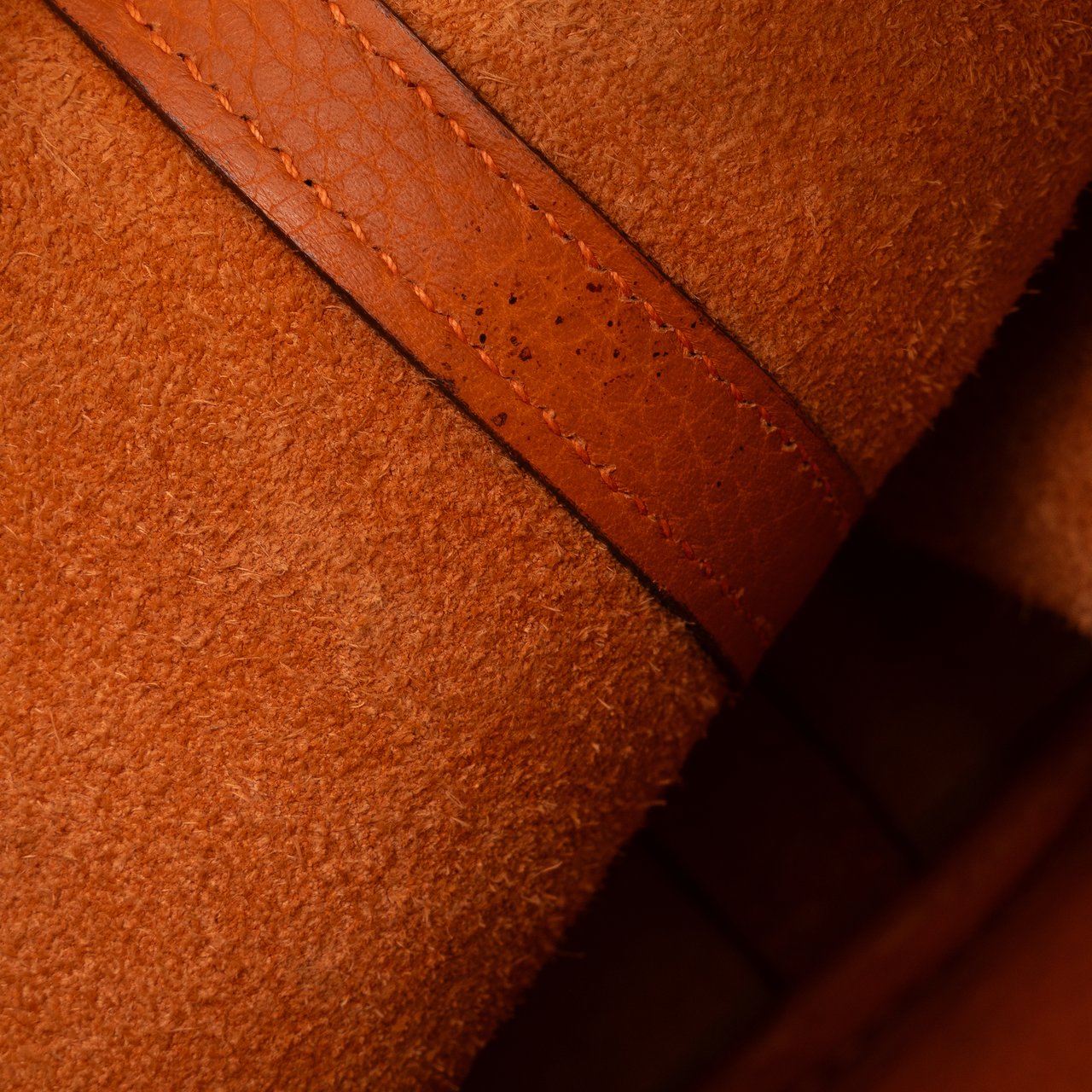 Hermès Clemence Picotin Lock 22 Oranje