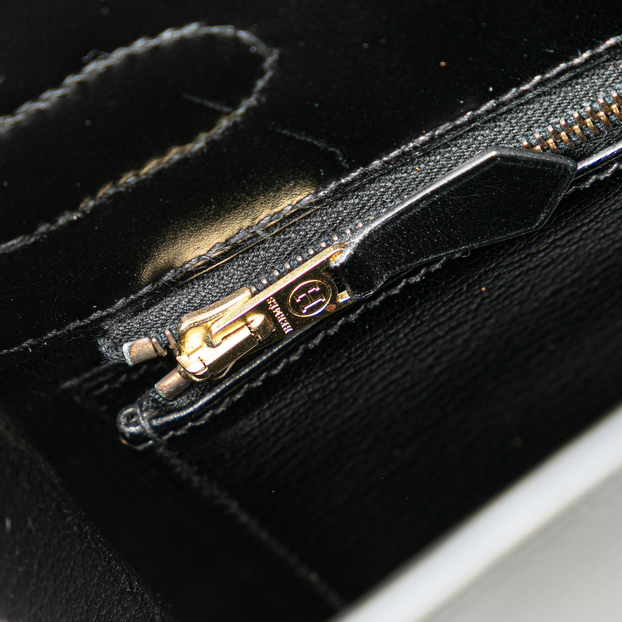 Hermès Box Calf Kelly Sellier 32 Zwart