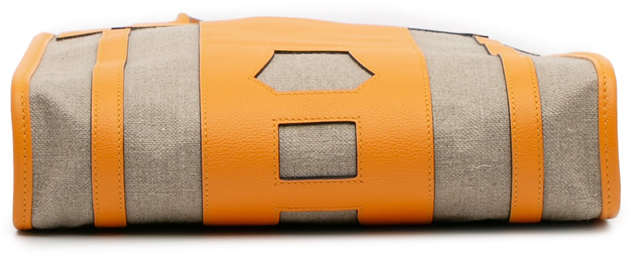 Hermès Evergrain and Toile Petit H Bell Tote Geel