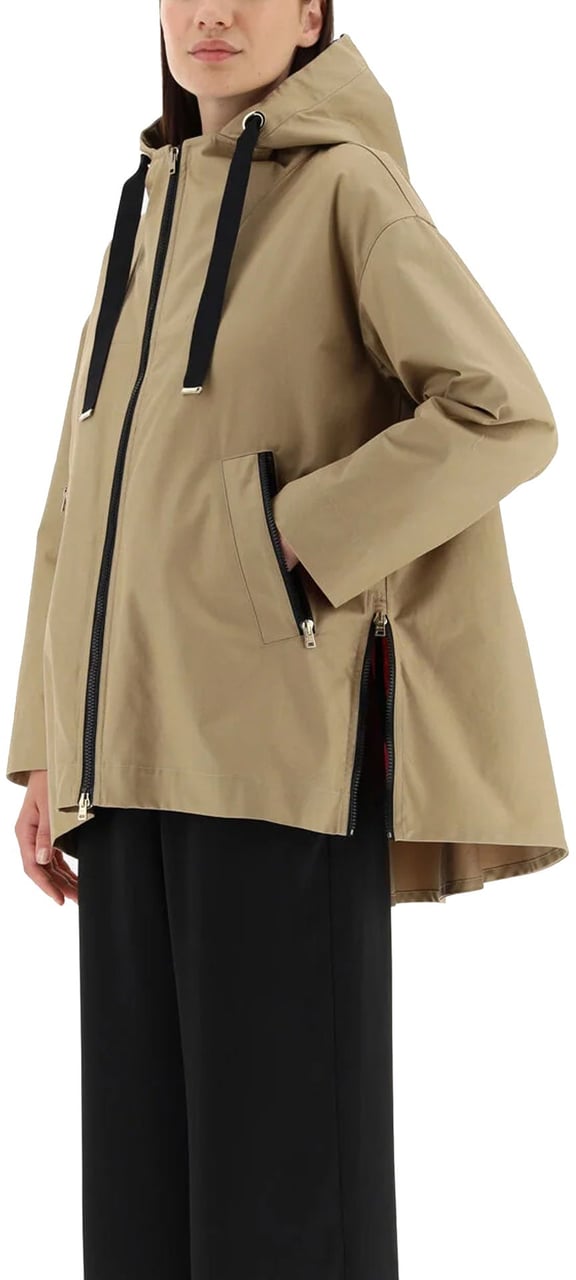 Herno Flared Jacket Bruin