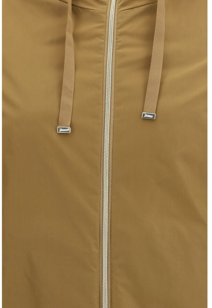 Herno Knee-Length Matte-Finish Coat with Structured Silhouette Zwart