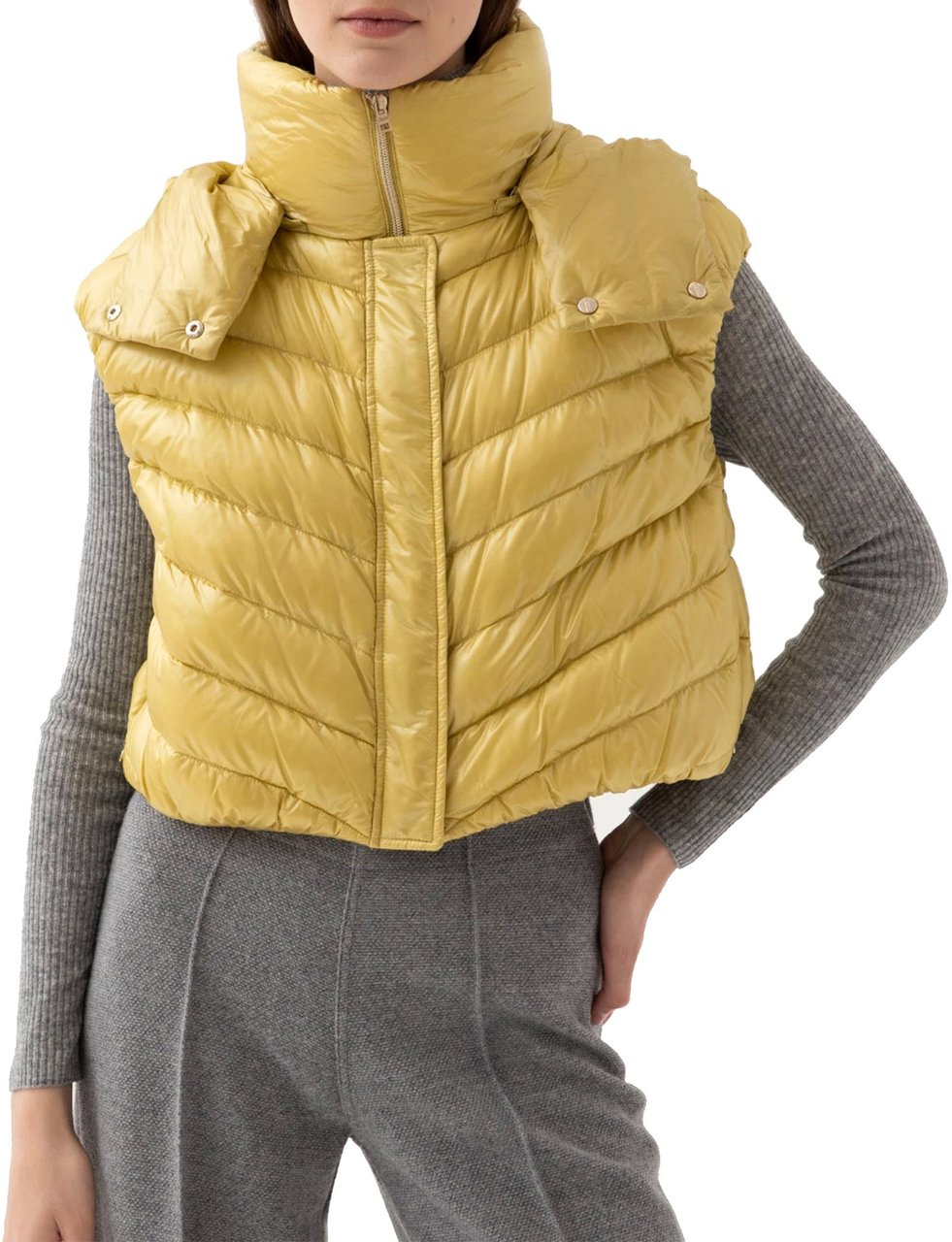 HERNO Down Vest Jacket Geel