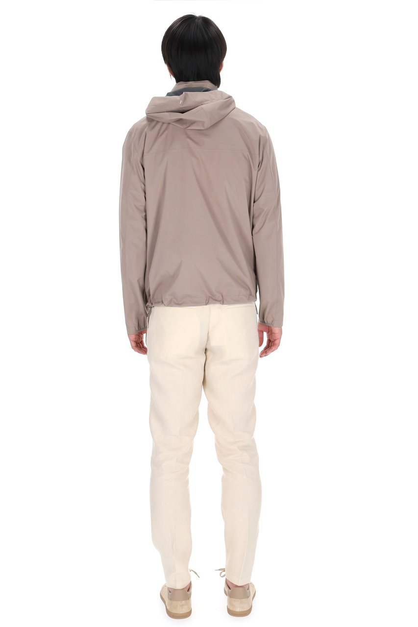 Herno Beige Waterproof Nylon Bomber Jacket Roze