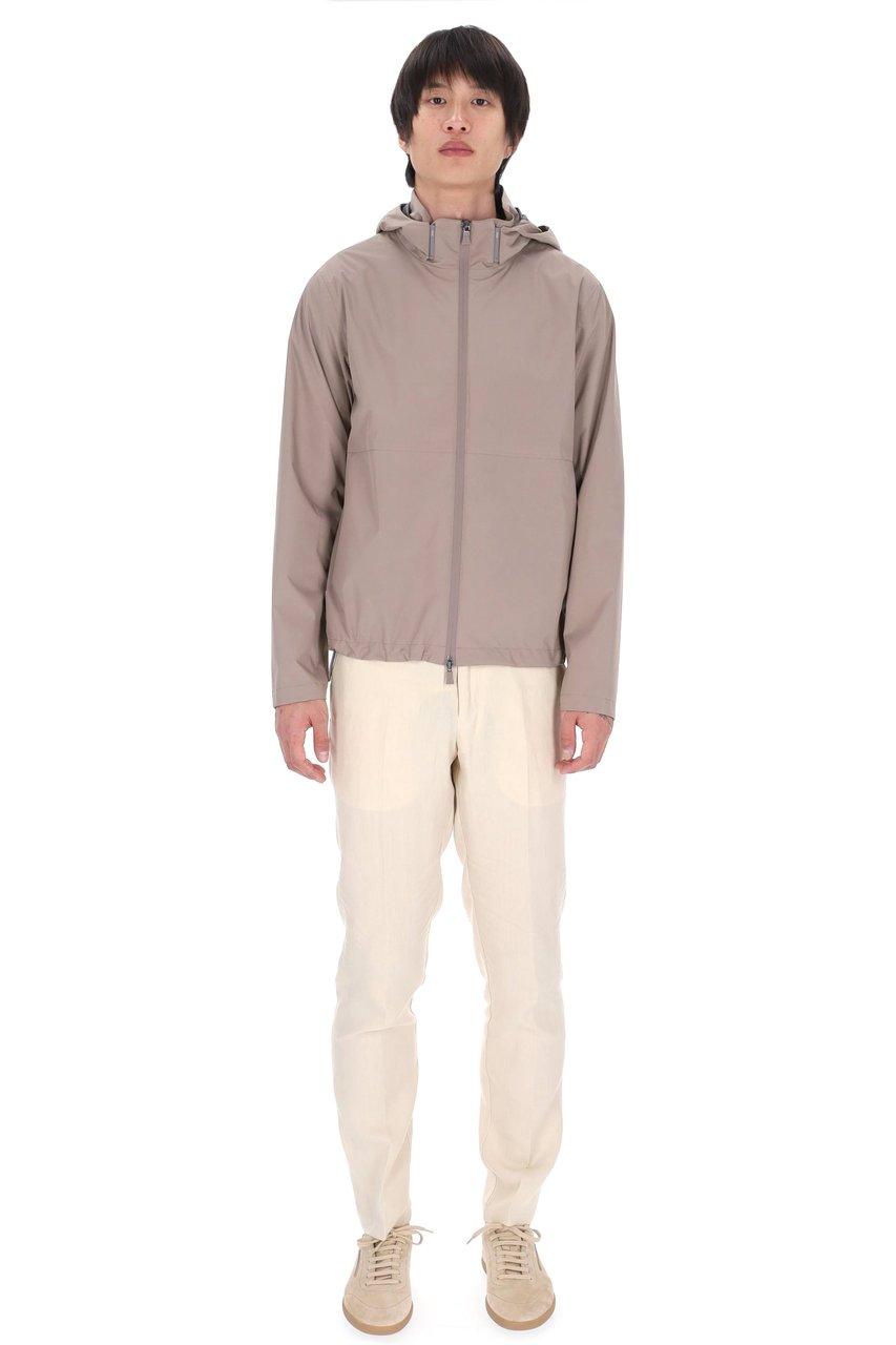 Herno Beige Waterproof Nylon Bomber Jacket Roze