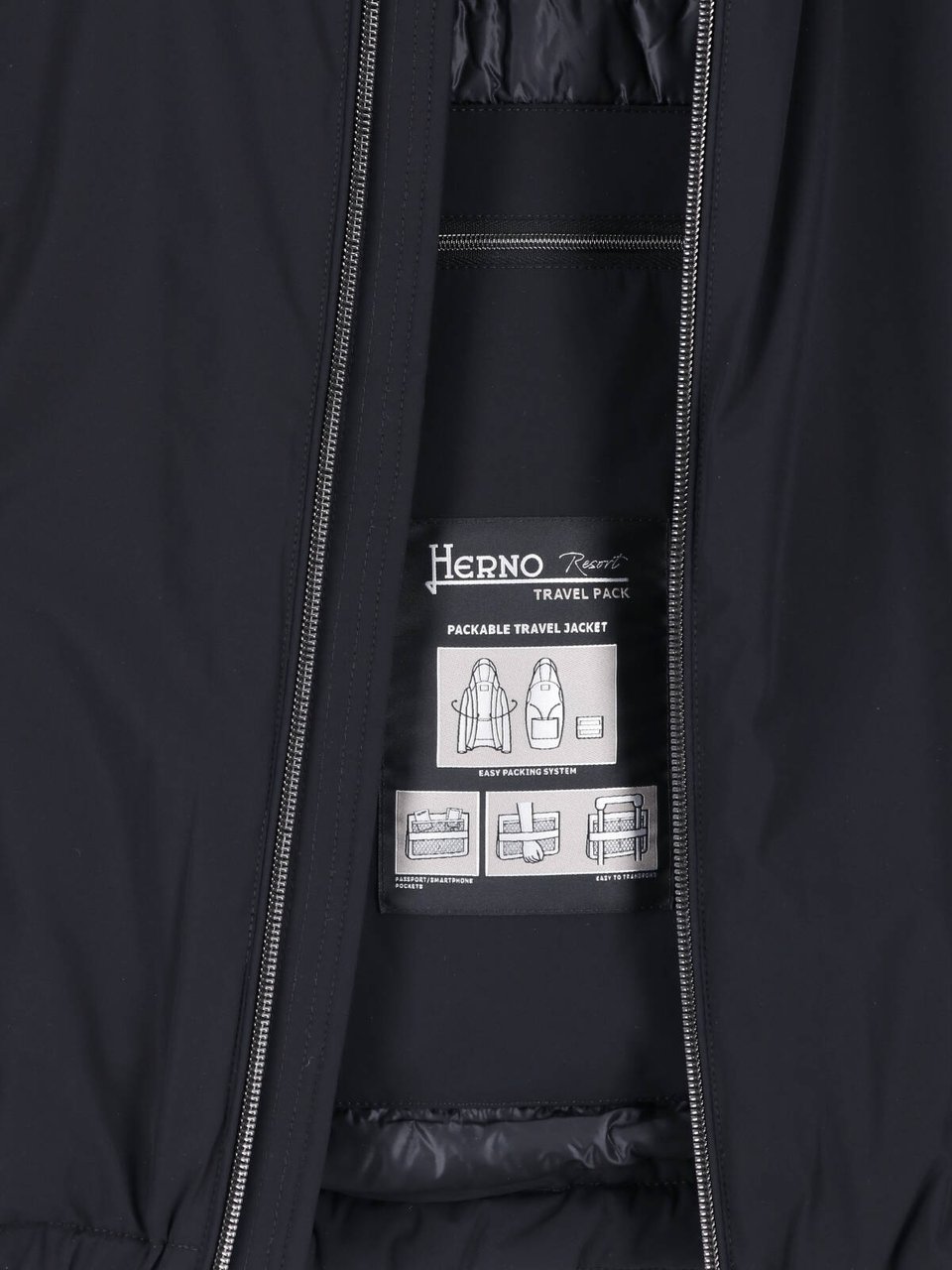 Herno Black Resort 4-Way Nylon Hoodie Zwart